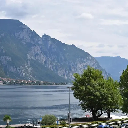 Fiordaliso Bellagio Wild Flowers - Hot Tub *